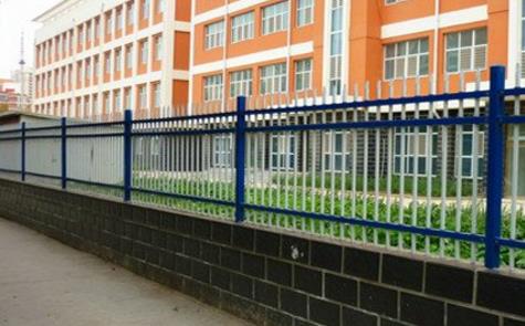 家裝時(shí)陽臺欄桿如何選擇